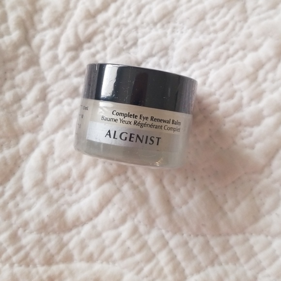 Sephora Other - Algenist complete eye renewal balm